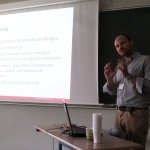 “The world in one city’ in an anxious nation: The divergence between national and city-wide policy discourses on ethnic  and cultural diversity in the UK and London” (Mike Raco)