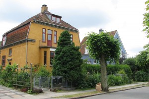 Owner-occupied detached houses from around 1915 in Utterslev. © 2015 Anna Winther Beckman, Utrecht University. All Rights Reserved.